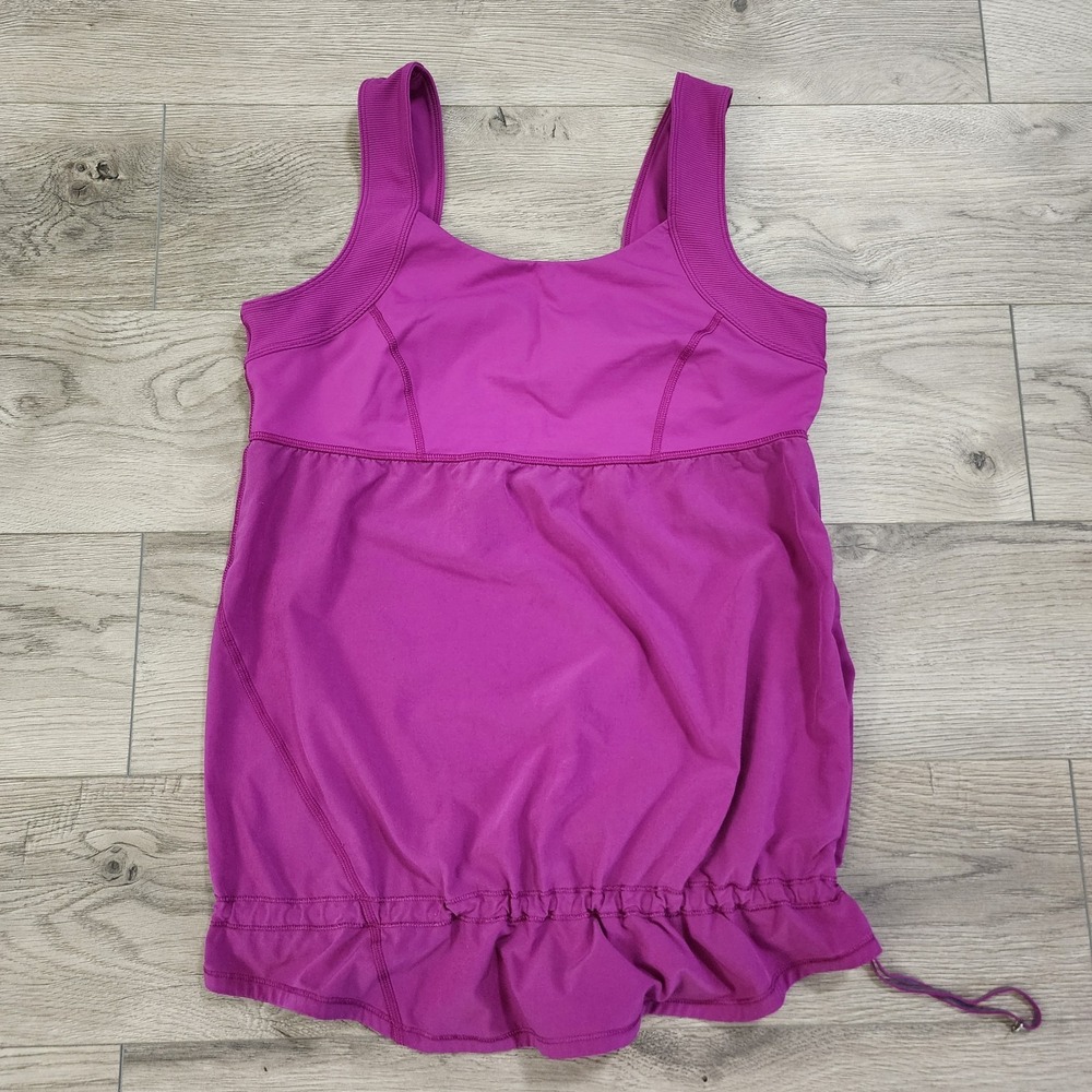 Lululemon Women's Tank Top Older Style Elastic Bottom Purple Size 10 Top